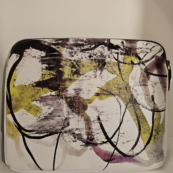 Neiman Marcus Colorful Abstract Tablet Pouch - Picture 4 of 8